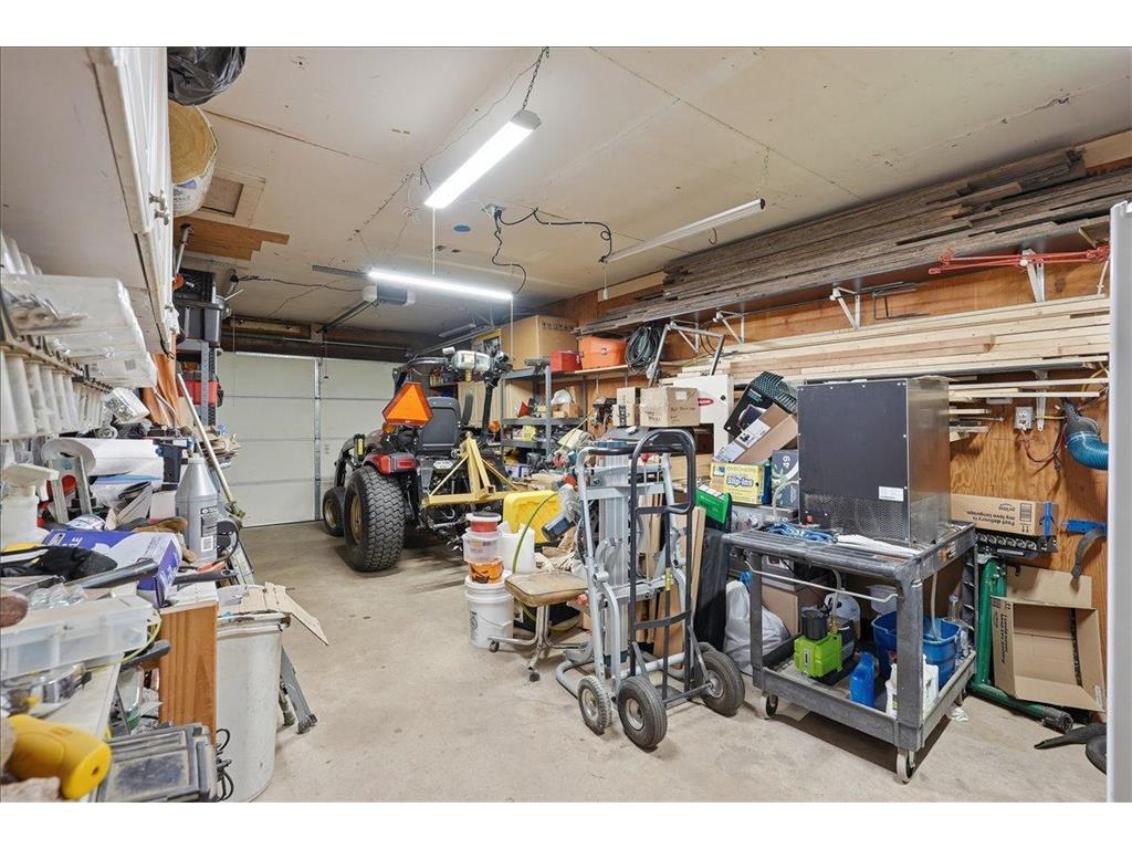 310 235th Street East Farmington WI 54020 7078287 image15