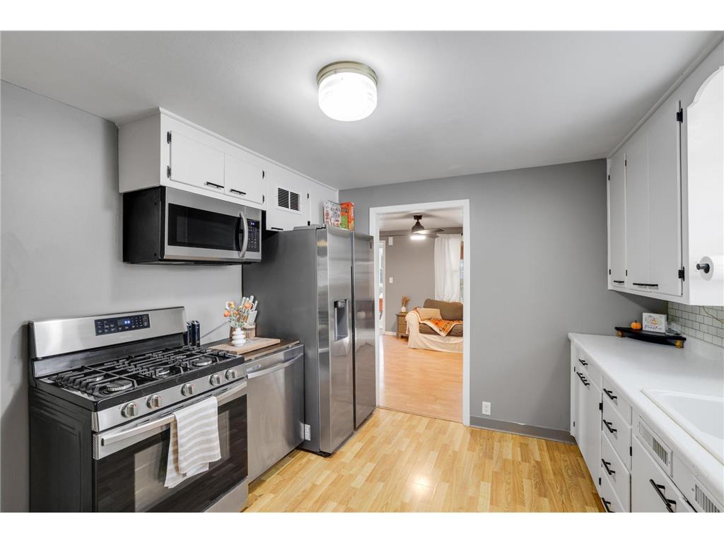 310 2nd Street NW Elk River MN 55330 6816429 image1