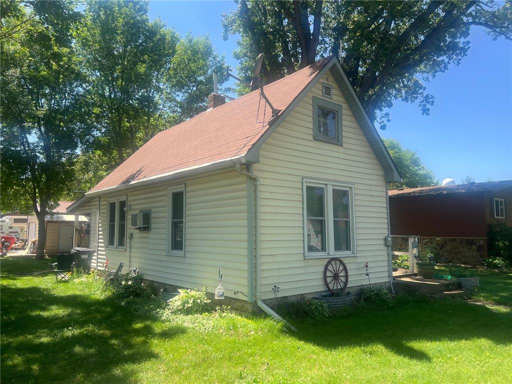 310 2nd Street S Grove City MN 56243 7091281 image3