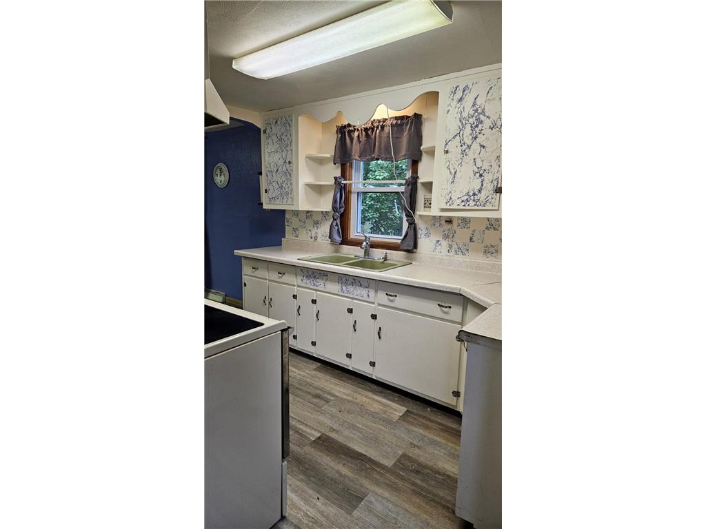 310 3rd Street S Browns Valley MN 56219 6783781 image15