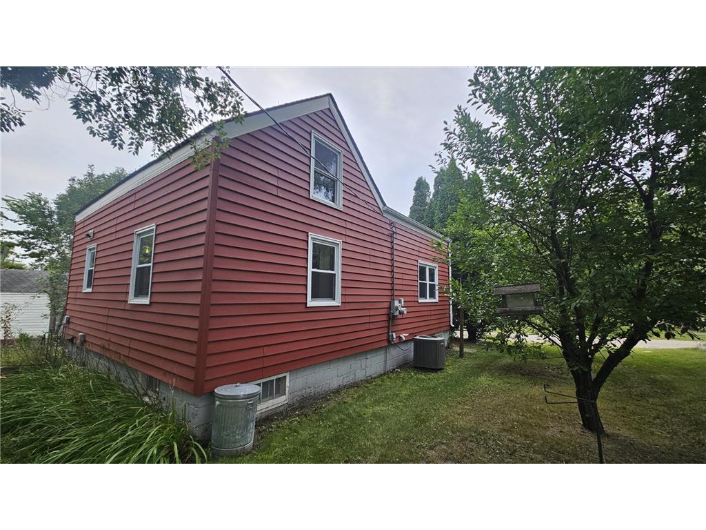 310 3rd Street S Browns Valley MN 56219 6783781 image7