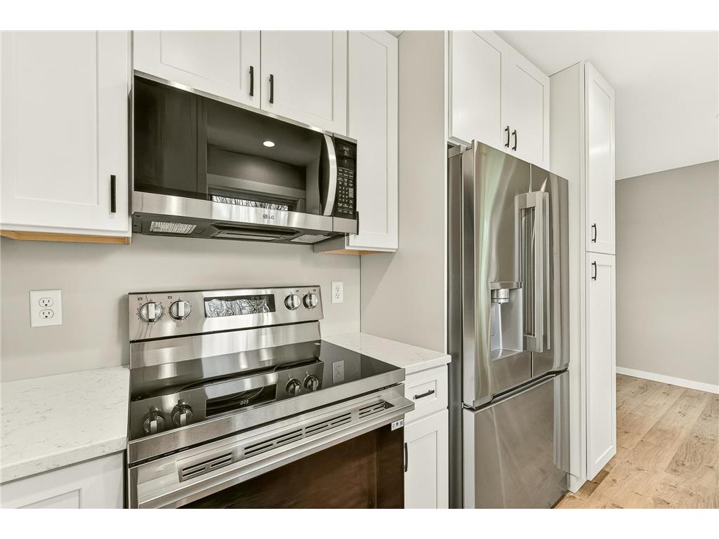 310 4th St NE Byron MN 55920 7089645 image11