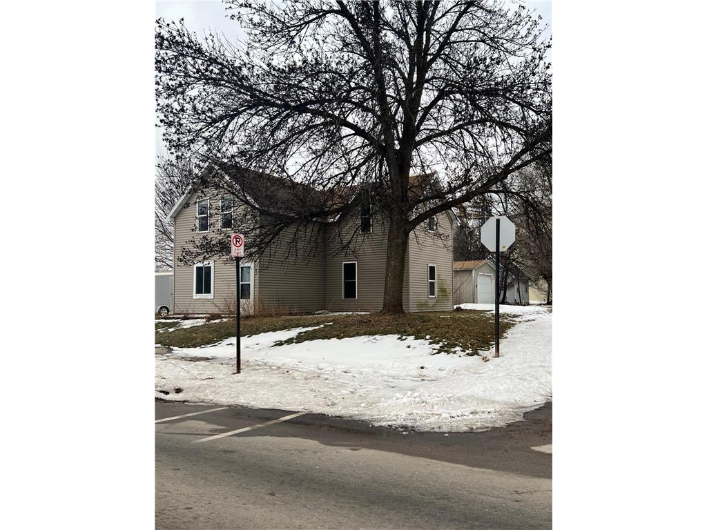 310 6th Street Dawson MN 56232 7006566 image2