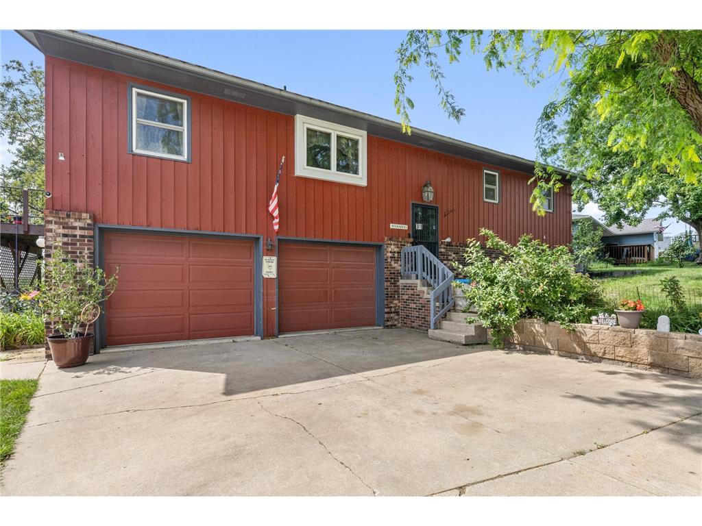 310 9th Street NW Plainview MN 55964 6755571 image1