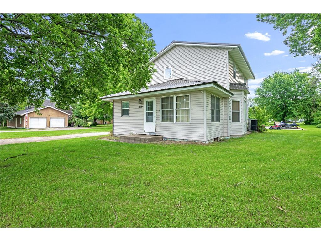 310 County Road 13 Sherburn MN 56171 6559889 image1