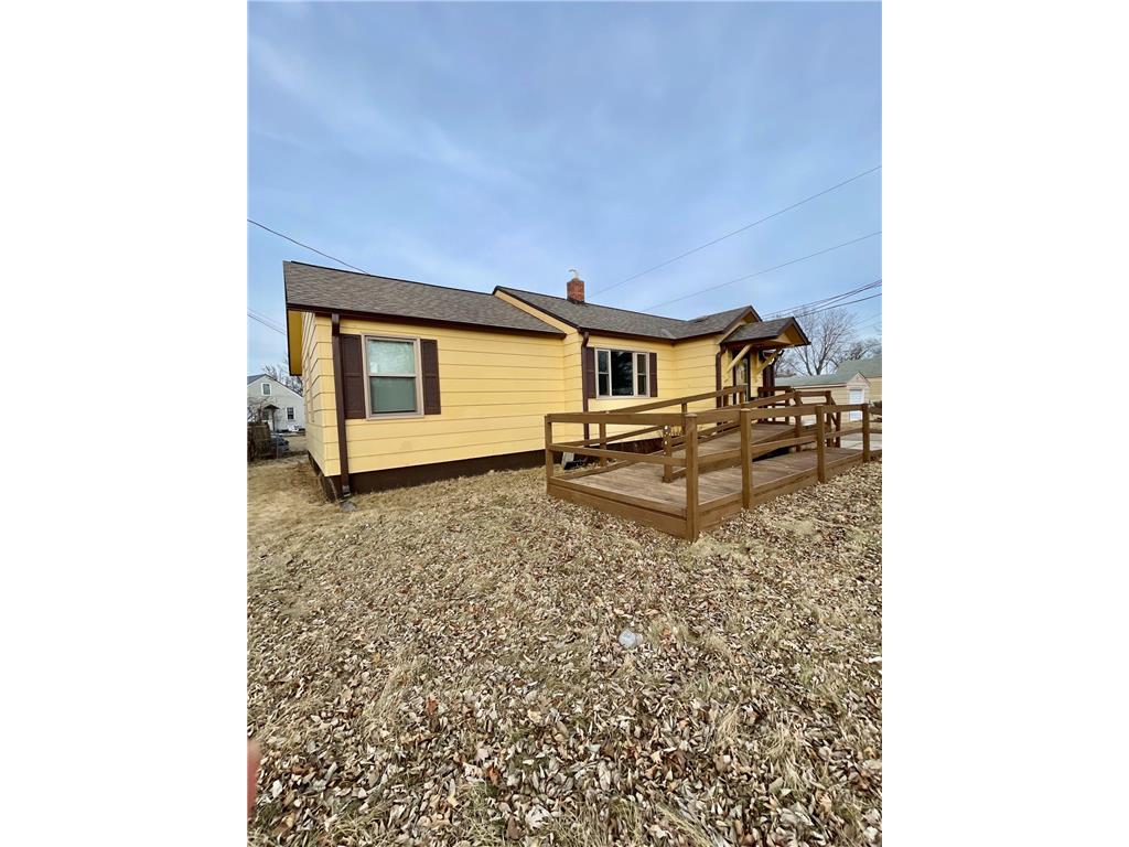 310 Howard Avenue SW Wadena MN 56482 6680601 image1