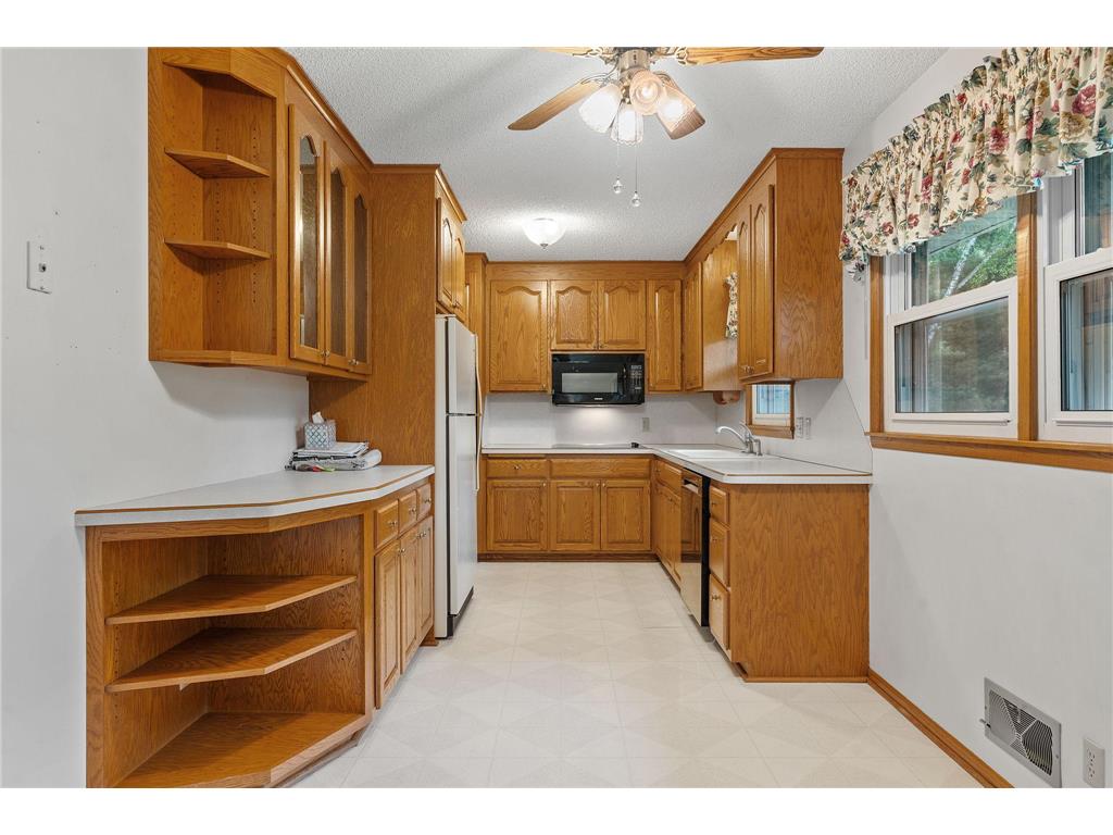 310 Lanewood Lane N Plymouth MN 55447 7075980 image12