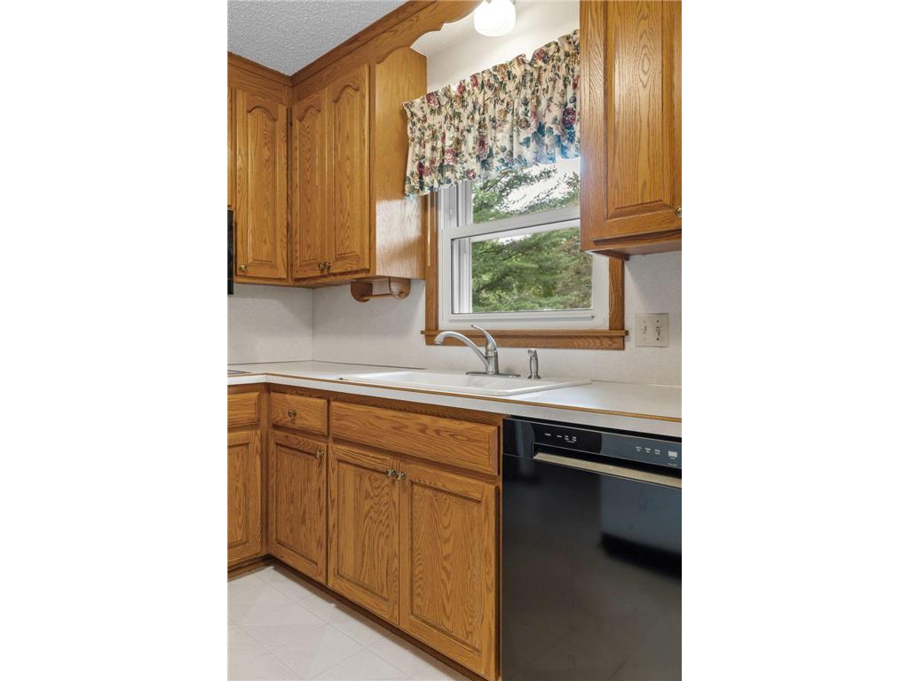 310 Lanewood Lane N Plymouth MN 55447 7075980 image15
