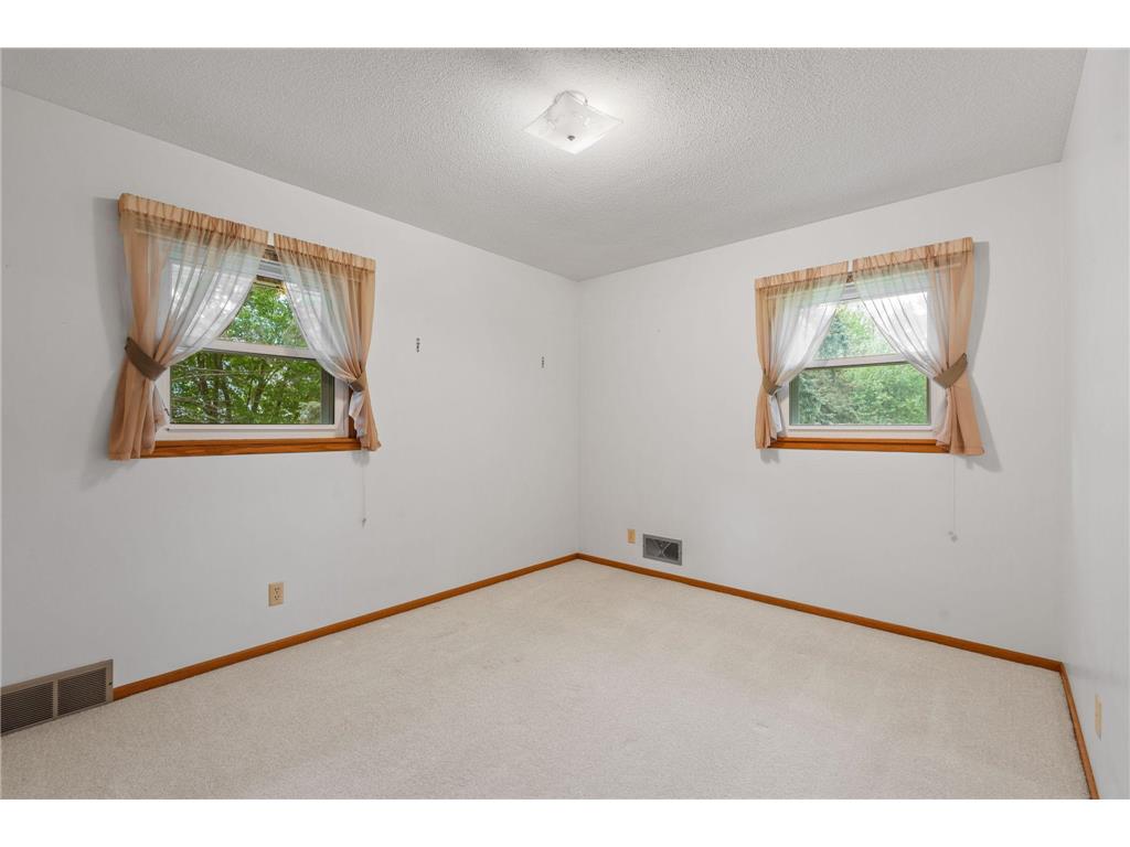310 Lanewood Lane N Plymouth MN 55447 7075980 image17