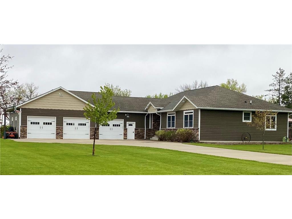 310 Linwood Street, Tyler, MN 56178 MLS 6307382 Edina Realty