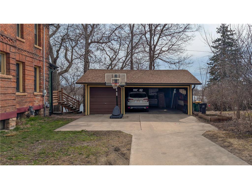 310 N Washington Avenue Albert Lea MN 56007 - Fountain 7047938 image114