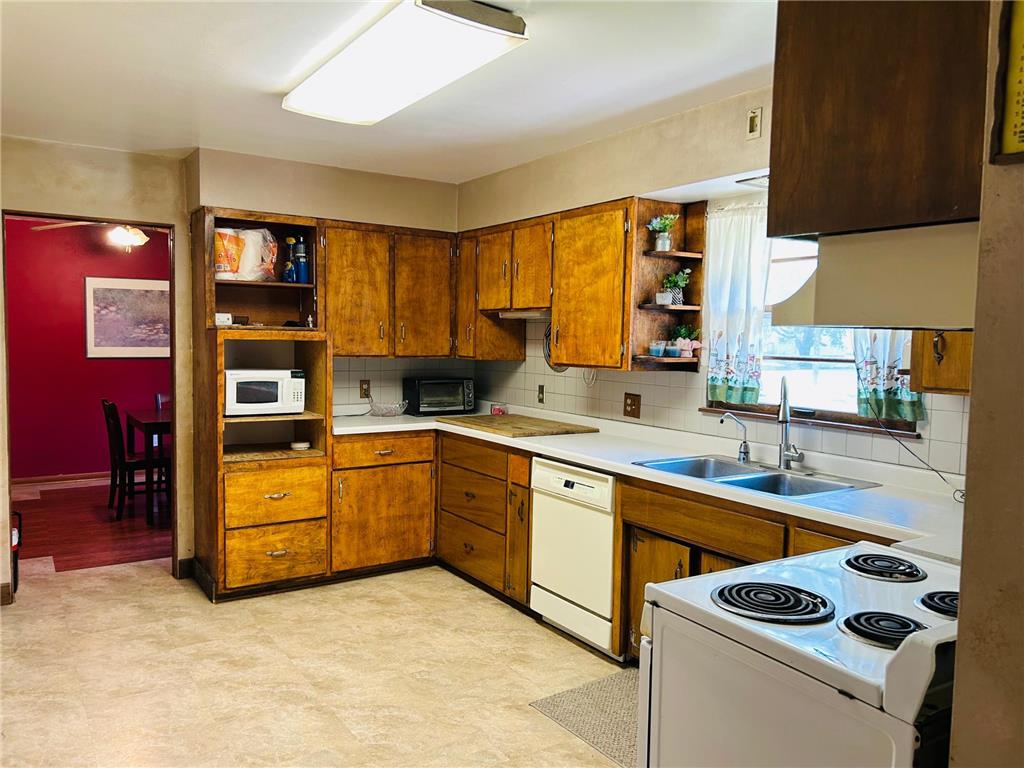 310 Oak Street Clements MN 56224 7075447 image10