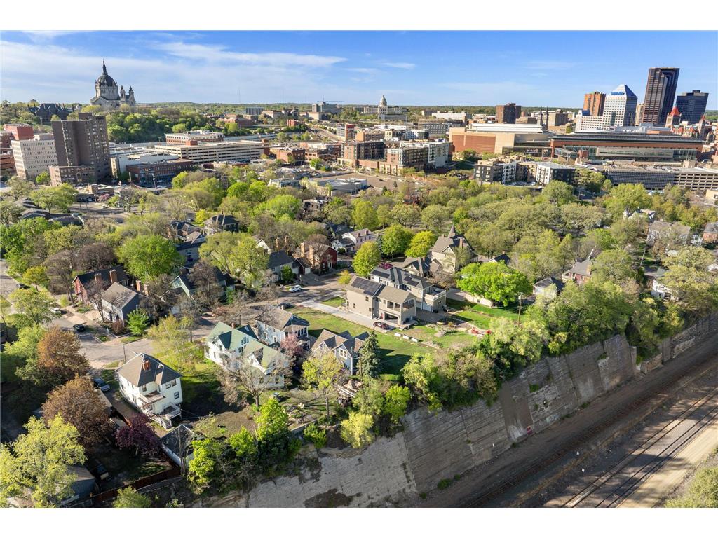310 Ryan Avenue Saint Paul MN 55102 7053627 image20
