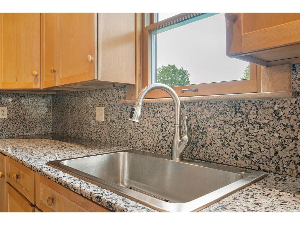 310 Ryan Avenue Saint Paul MN 55102 7053627 image29