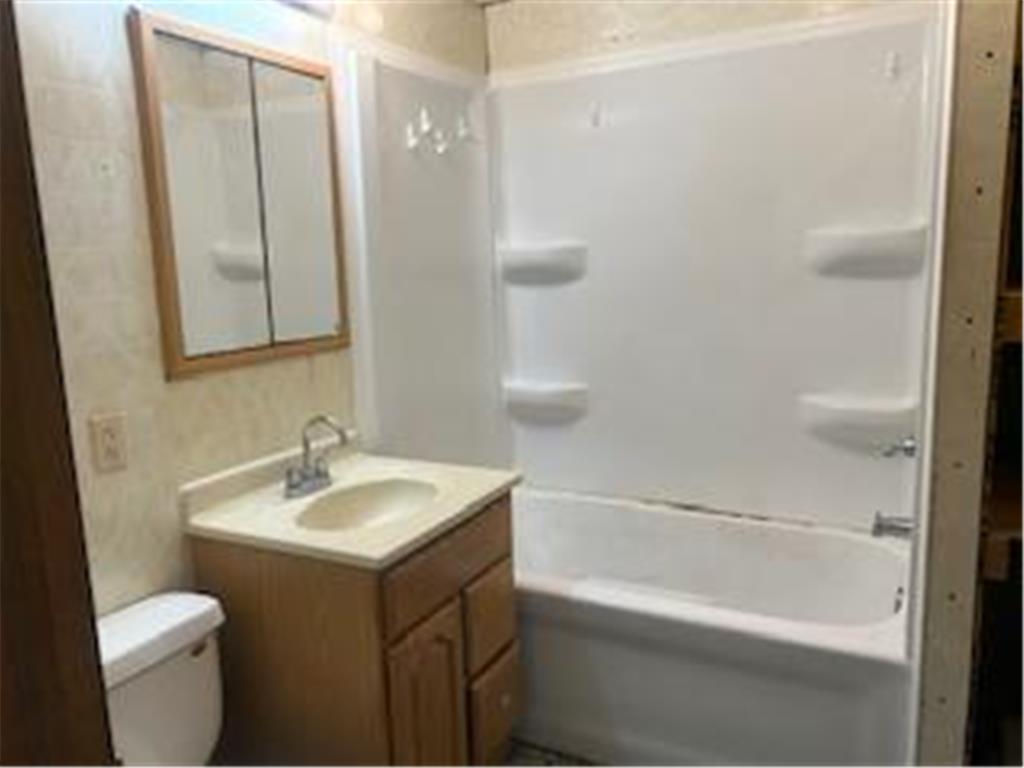 310 S 2nd Street Cameron WI 54822 7106019 image8