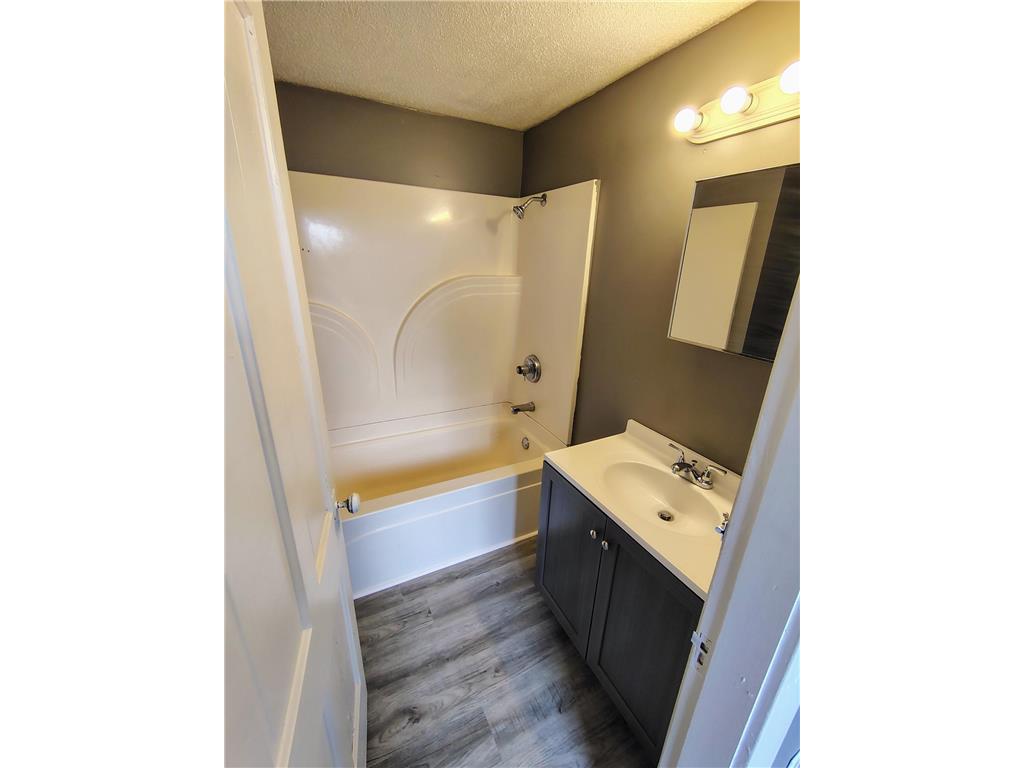 310 S Main Street Austin MN 55912 7025547 image10