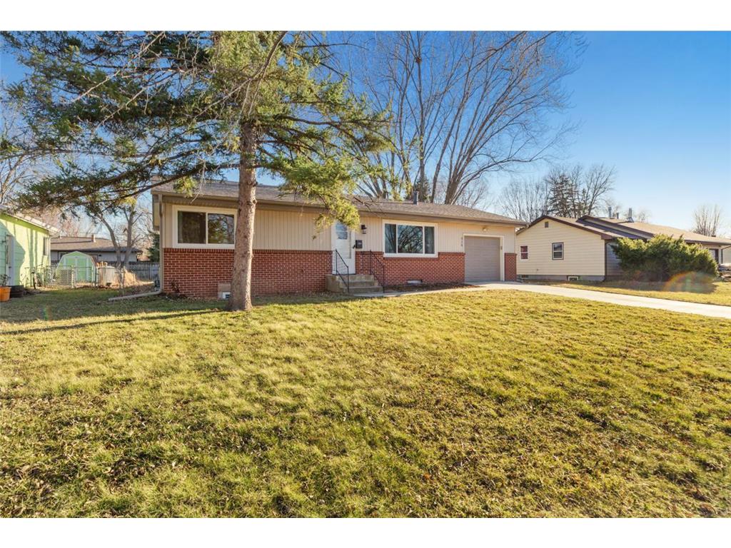 310 Sumner Street E Northfield MN 55057 6506908 image1