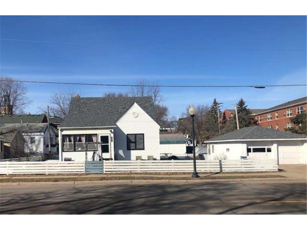 310 Tyler Street Hastings MN 55033 6682263 image1