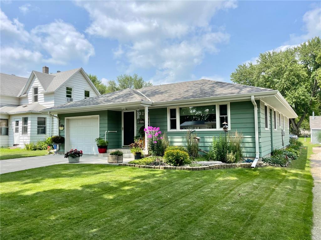 310 W Sanborn Street Springfield MN 56087 6578874 image1