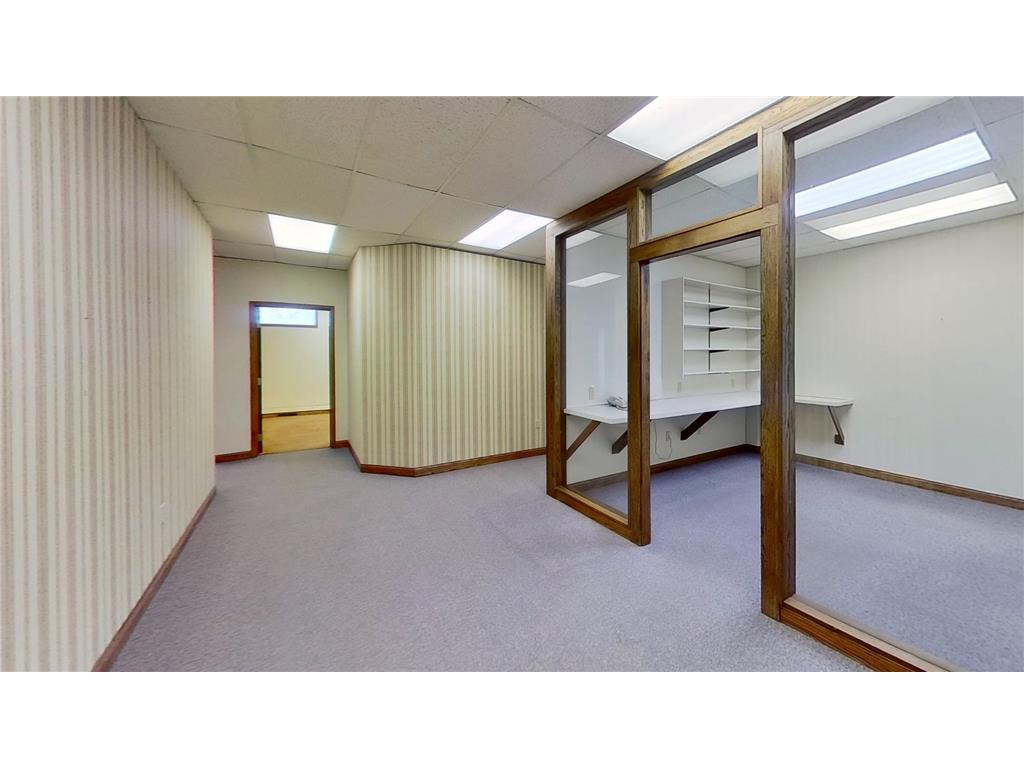 310 W West College Drive Marshall MN 56258 6626831 image14