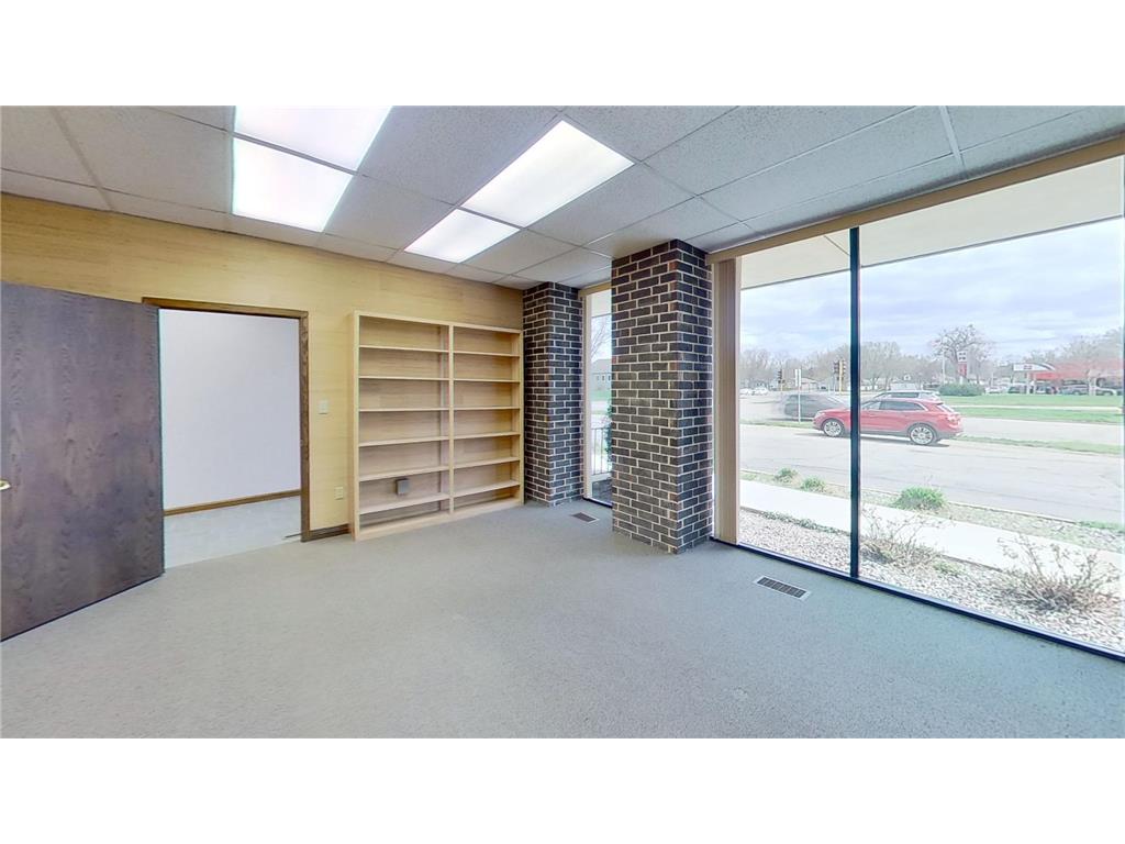 310 W West College Drive Marshall MN 56258 6626831 image9