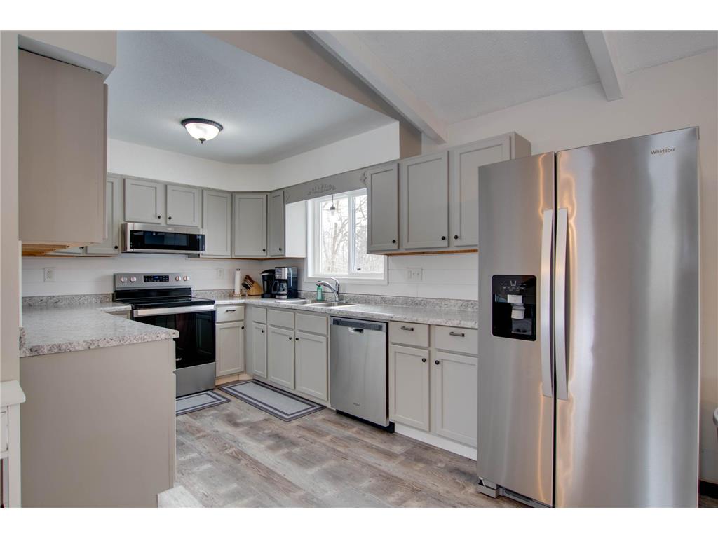 3100 Island View Drive NE Bemidji MN 56601 7036859 image5