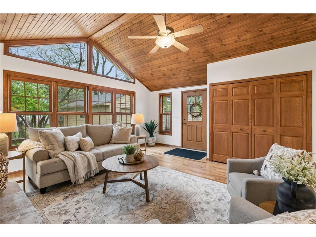3100 Noble Avenue N Golden Valley MN 55422 7055705 image2