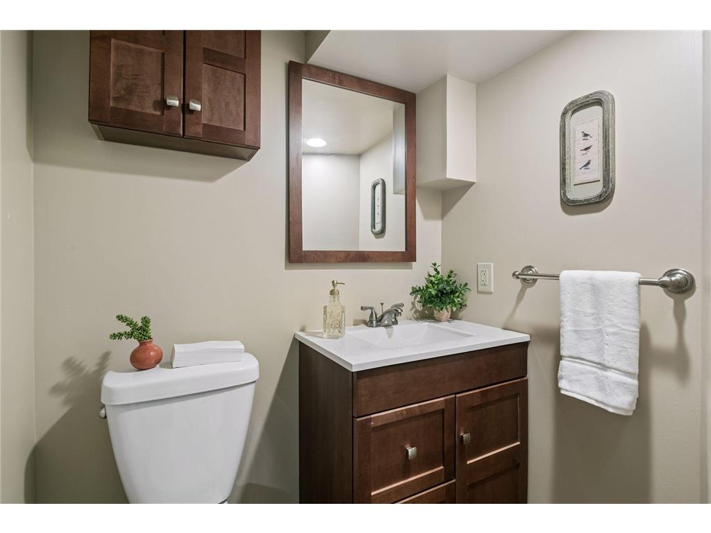 3100 Noble Avenue N Golden Valley MN 55422 7055705 image31