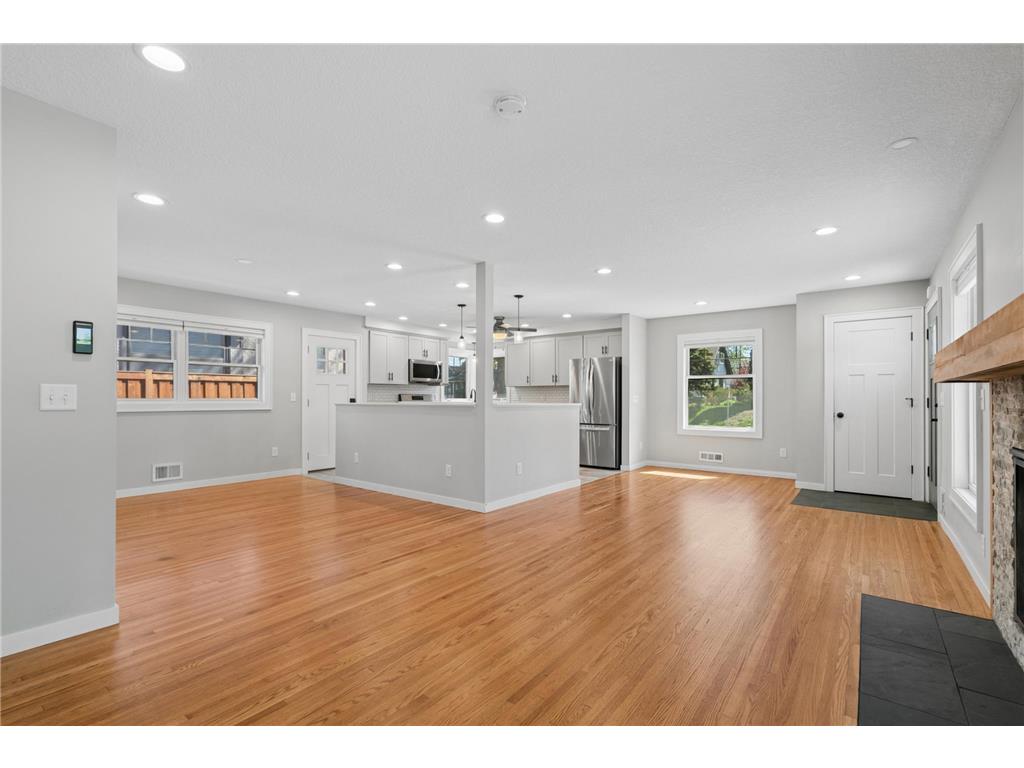 3100 W 55th Street Edina MN 55410 7074693 image13
