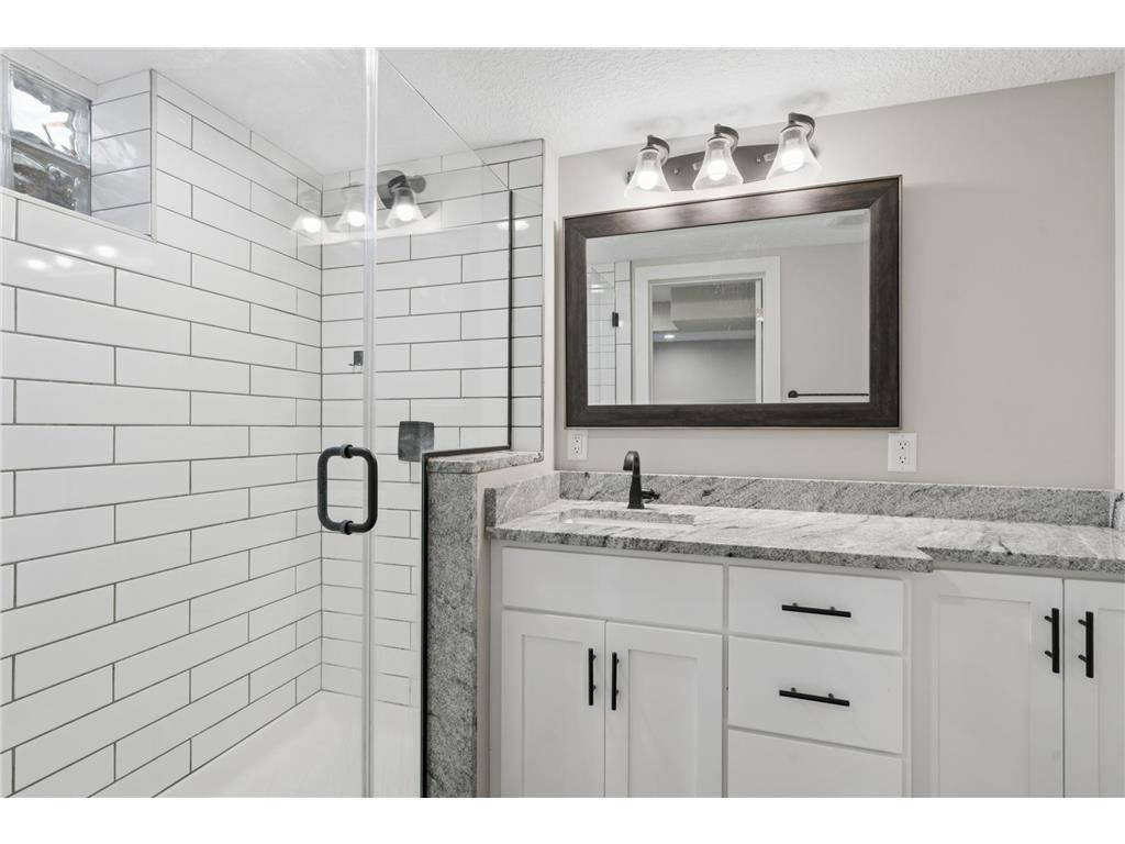 3100 W 55th Street Edina MN 55410 7074693 image22