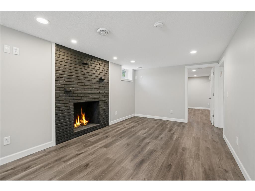 3100 W 55th Street Edina MN 55410 7074693 image25