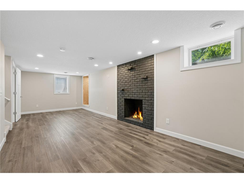 3100 W 55th Street Edina MN 55410 7074693 image26