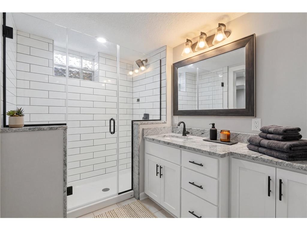 3100 W 55th Street Edina MN 55410 7074693 image7