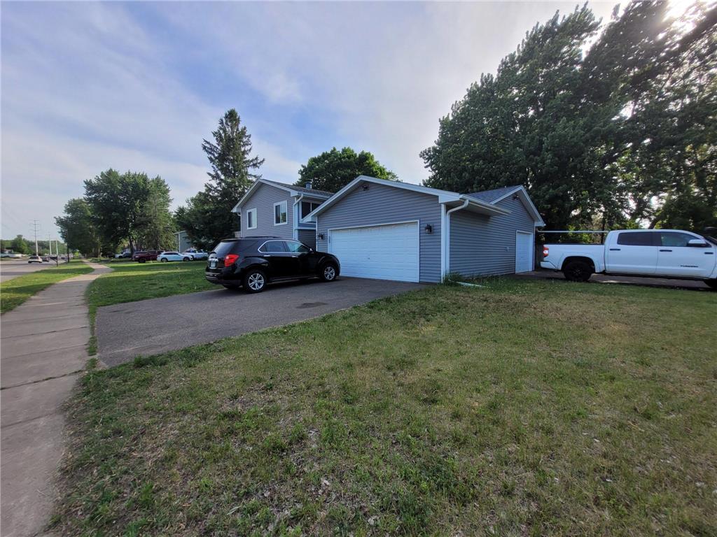 3101 81st Avenue N Brooklyn Park MN 55443 7079108 image13