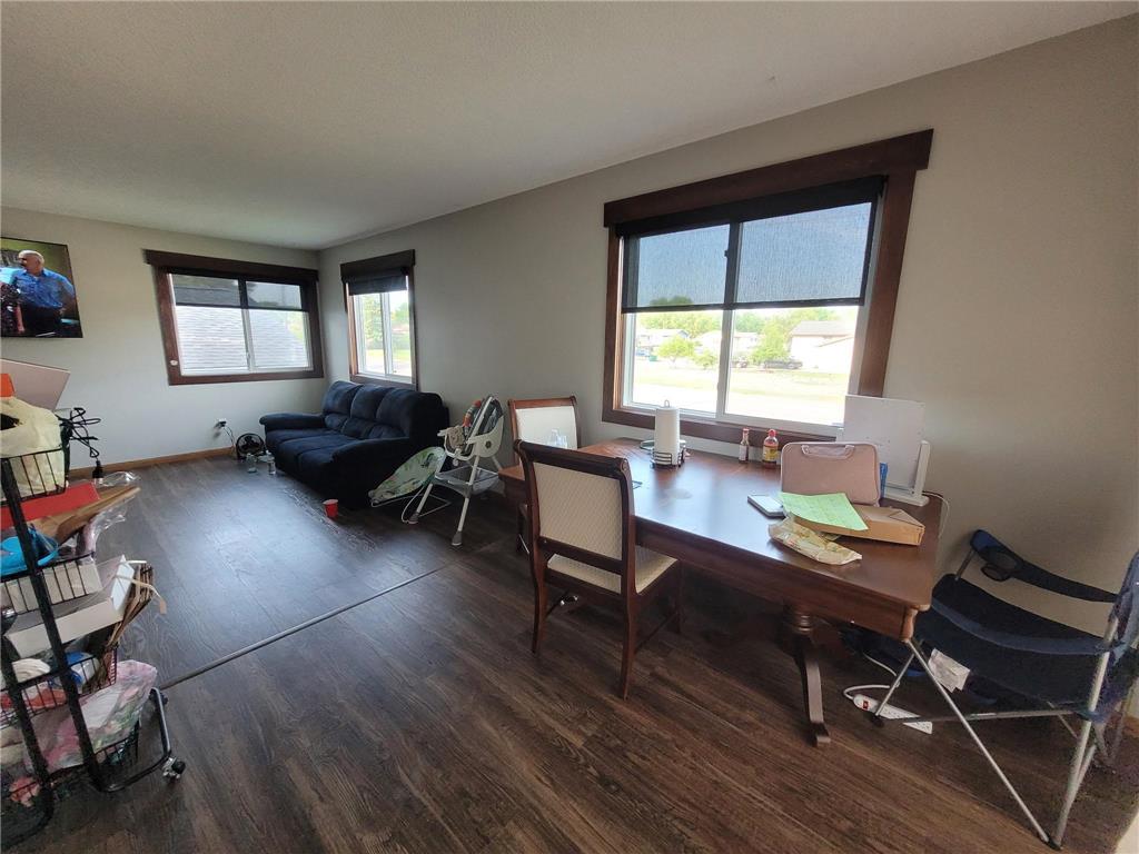 3101 81st Avenue N Brooklyn Park MN 55443 7079108 image20
