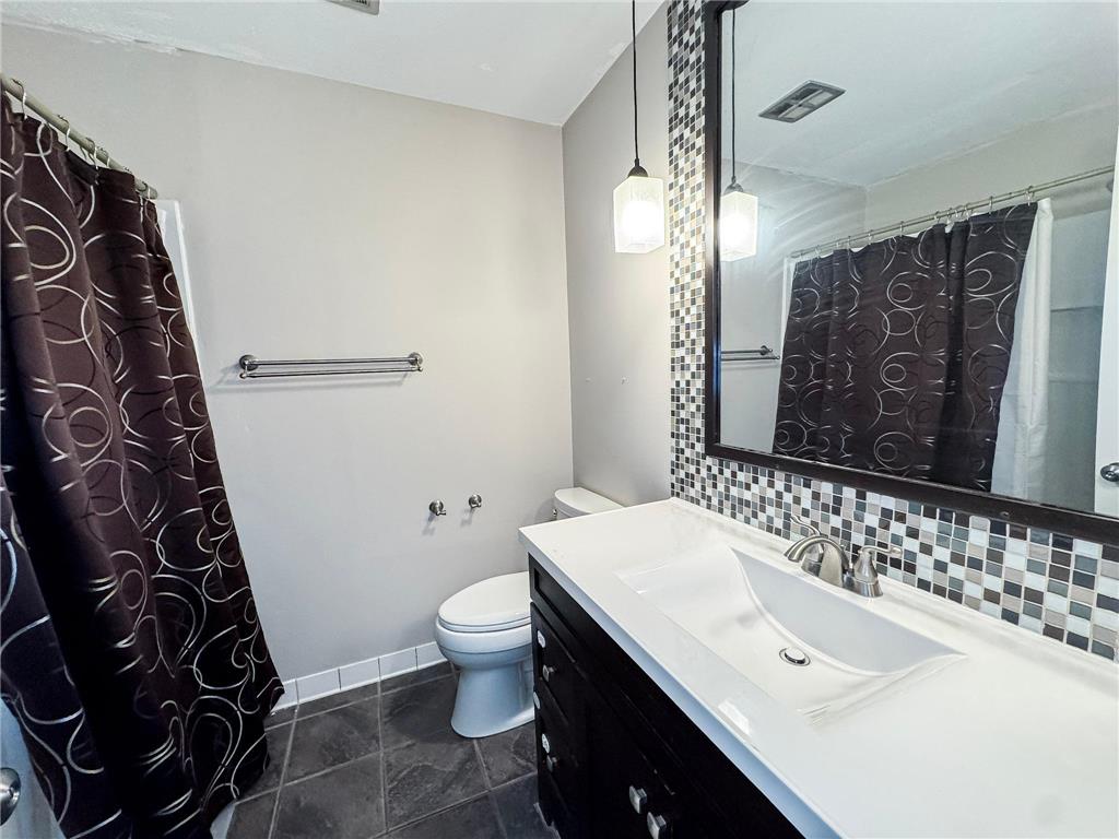 3101 Independence Avenue N New Hope MN 55427 6817556 image15