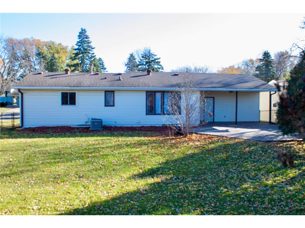 3101 Independence Avenue N New Hope MN 55427 6817556 image26
