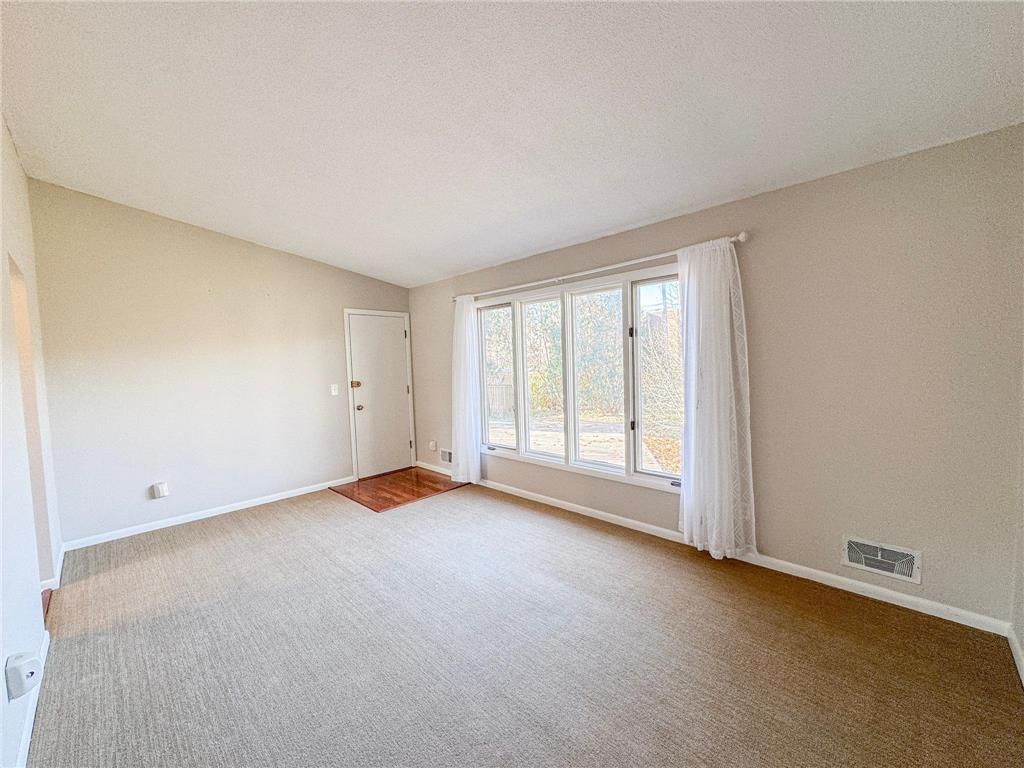 3101 Independence Avenue N New Hope MN 55427 6817556 image5