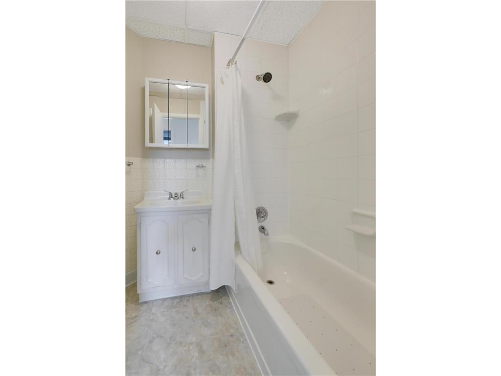 3101 Irving Avenue S Minneapolis MN 55408 7059732 image23