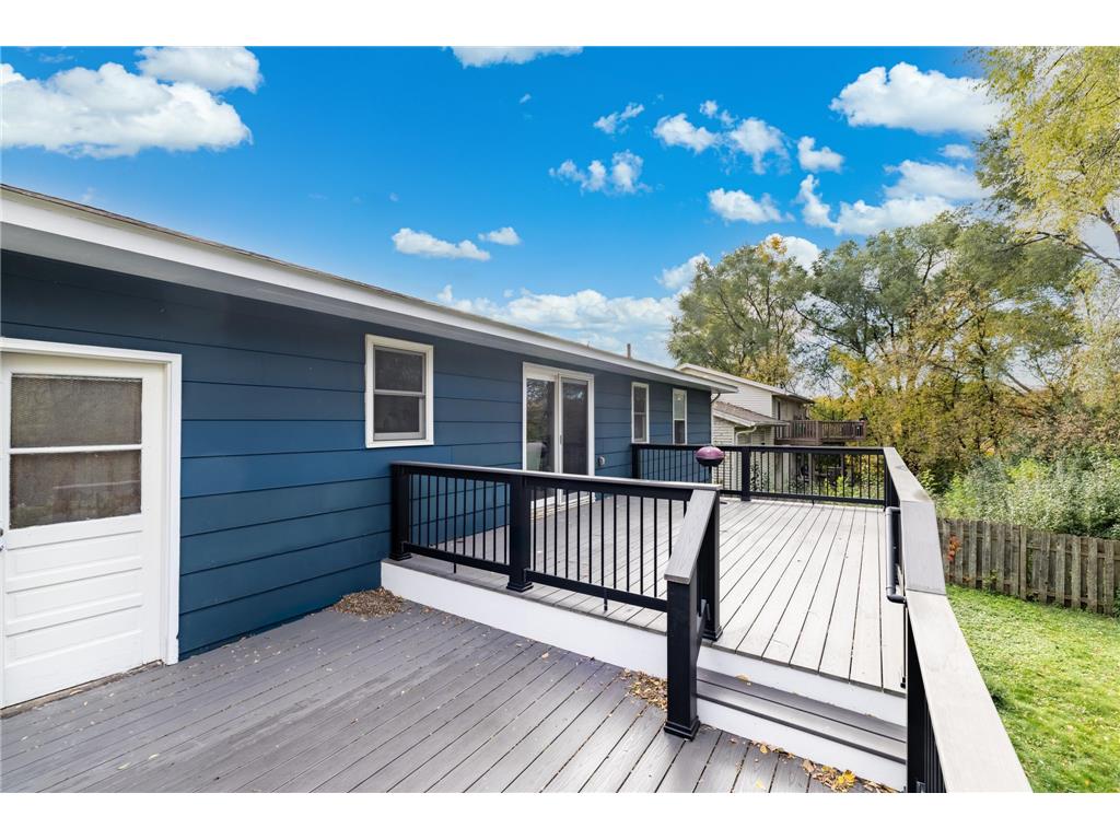 3101 McKnight Road N North Saint Paul MN 55109 6809373 image16