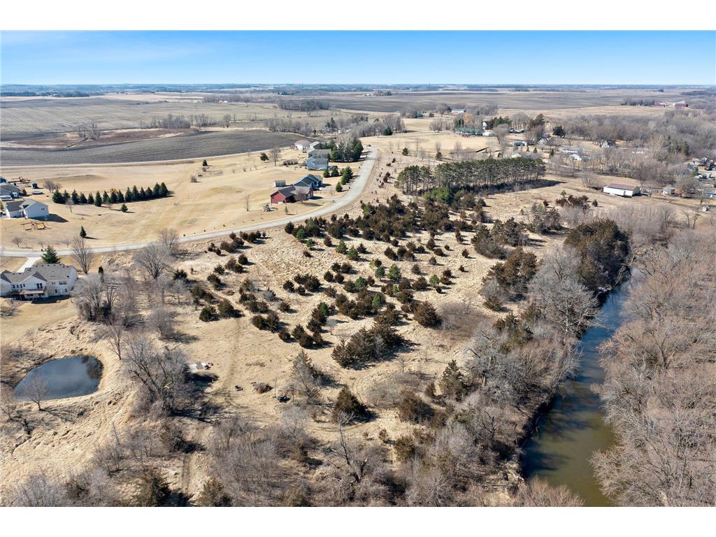 31011 724th Avenue Kingston MN 55325 6687313 image1