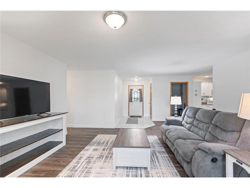 3102 8th Avenue NW Faribault MN 55021 - Twin Lake 7021611 image3