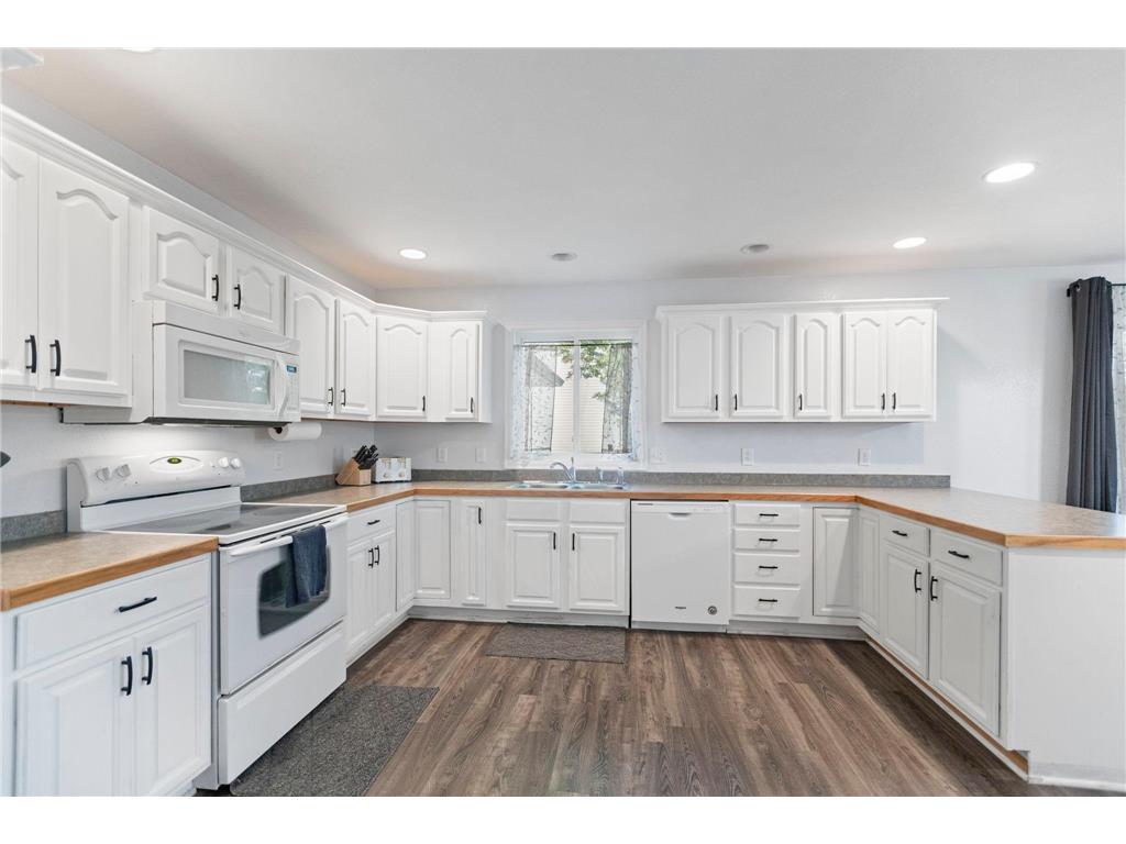 3102 8th Avenue NW Faribault MN 55021 - Twin Lake 7021611 image4