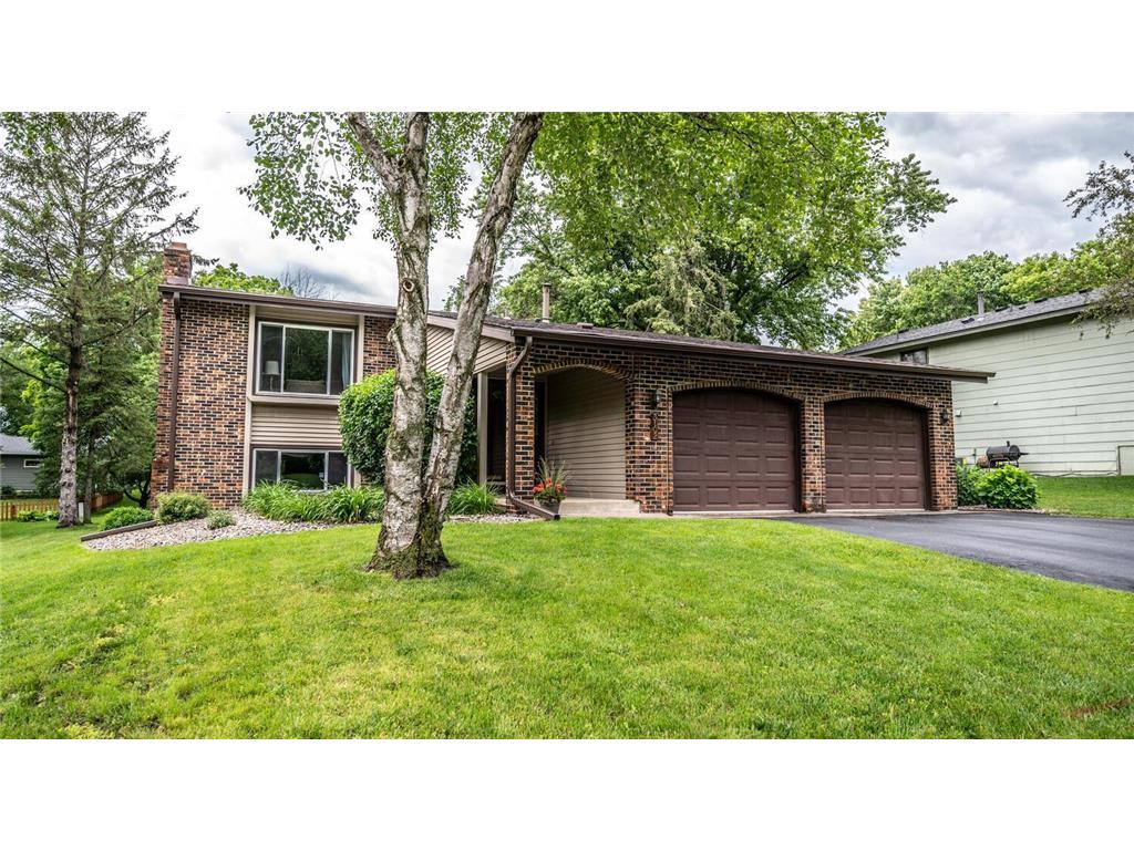 3102 Red Oak Circle N Burnsville MN 55337 6552984 image1