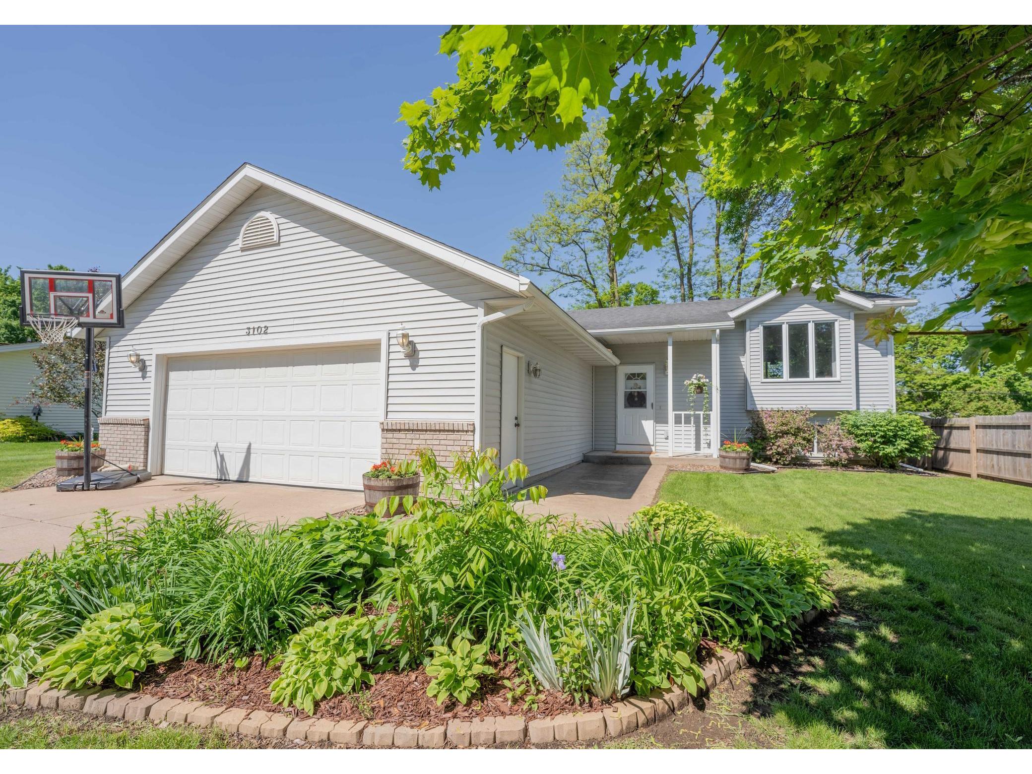 3102 Rudolph Road, Eau Claire, WI 54701 MLS 5769070 Edina Realty