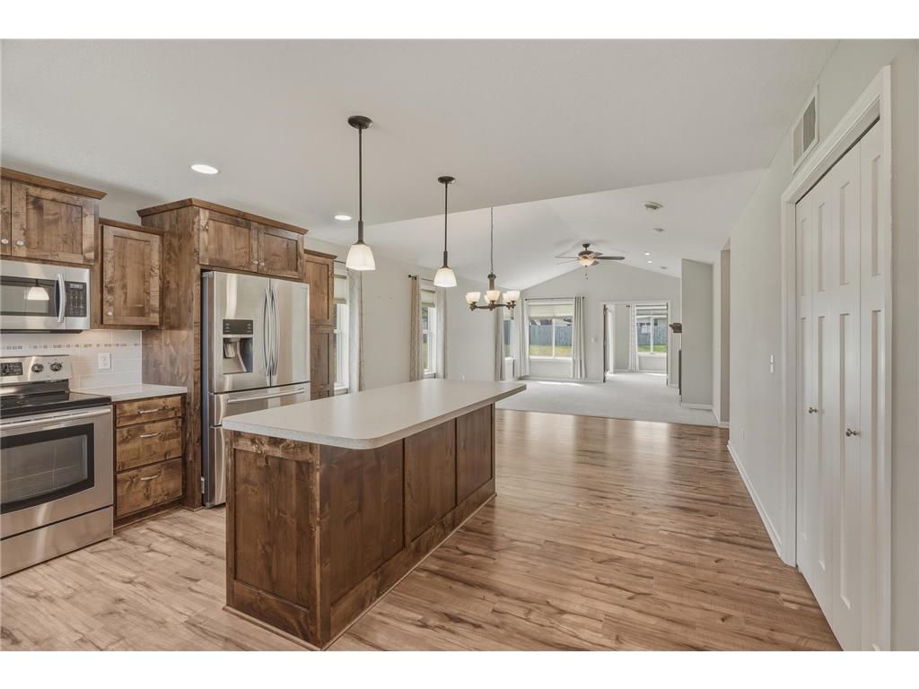 31023 Magnolia Ridge Way Lindstrom MN 55045 7063882 image9