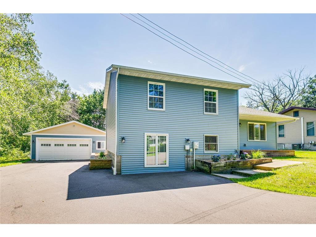 31035 Olinda Trail Lindstrom MN 55045 6579000 image1