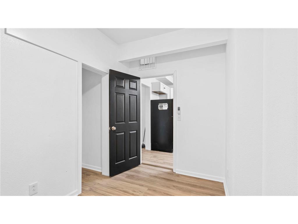 3104 Oliver Avenue N Minneapolis MN 55411 7080806 image14
