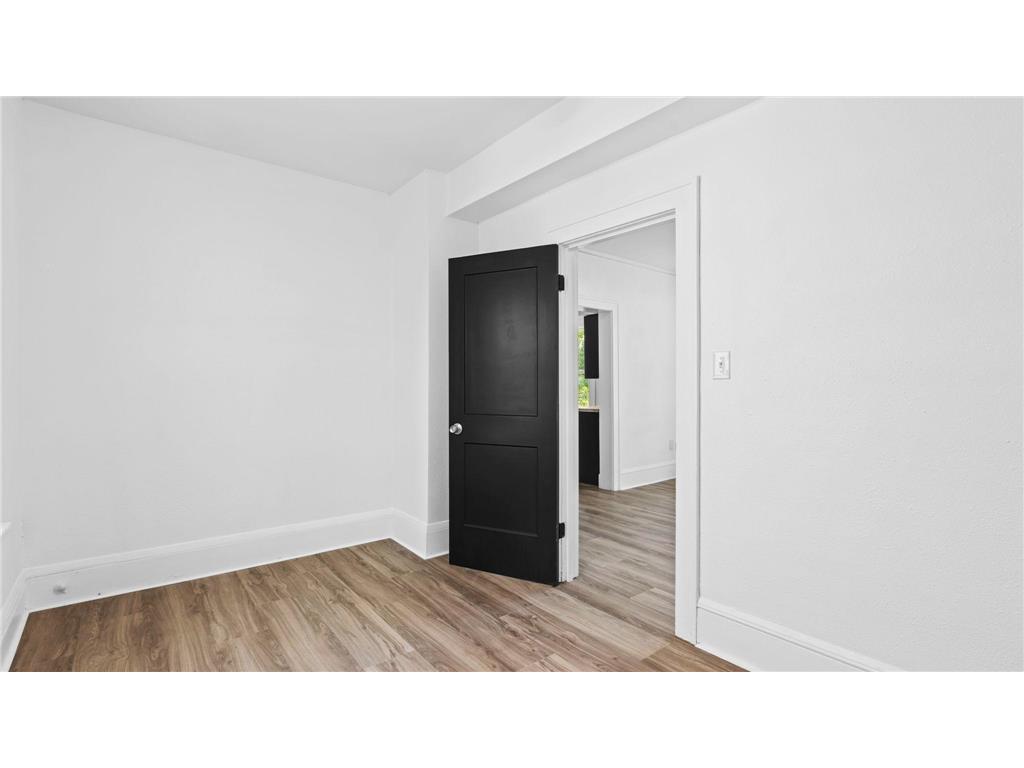 3104 Oliver Avenue N Minneapolis MN 55411 7080806 image23