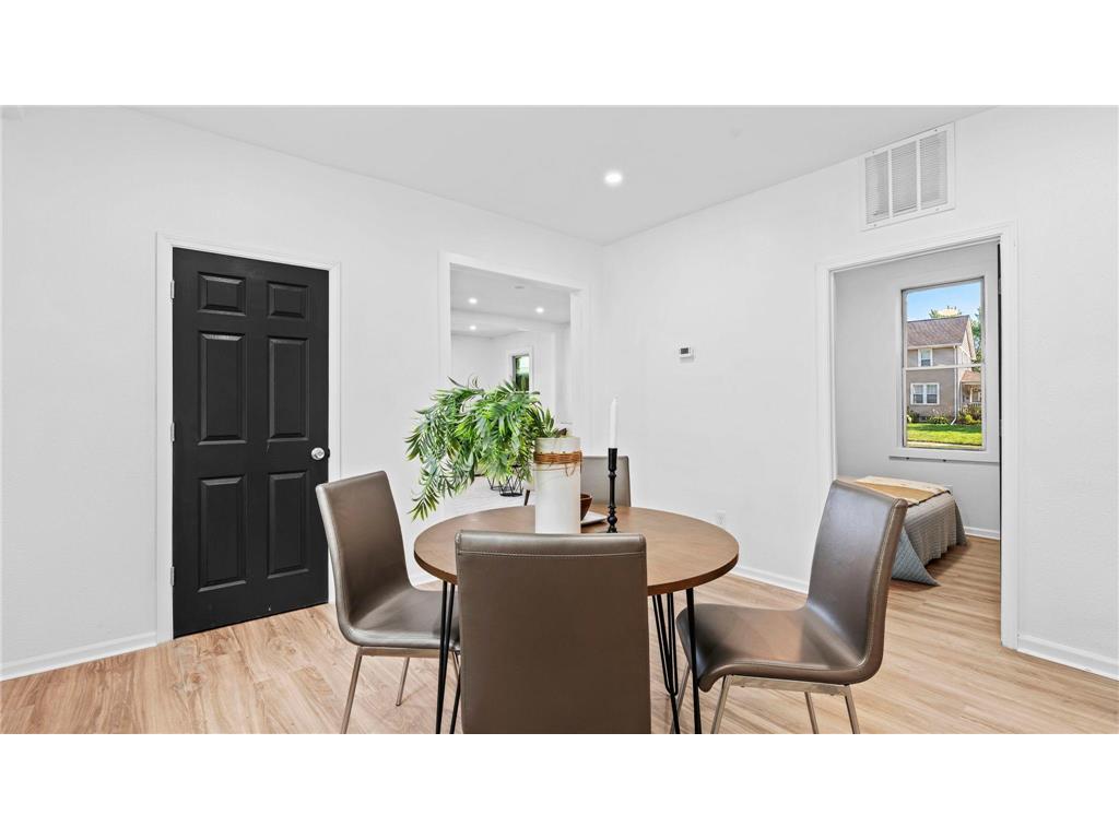 3104 Oliver Avenue N Minneapolis MN 55411 7080806 image7